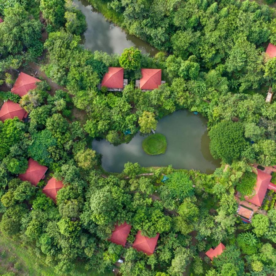 Memoria Palace & Resort Pailin Exterior photo