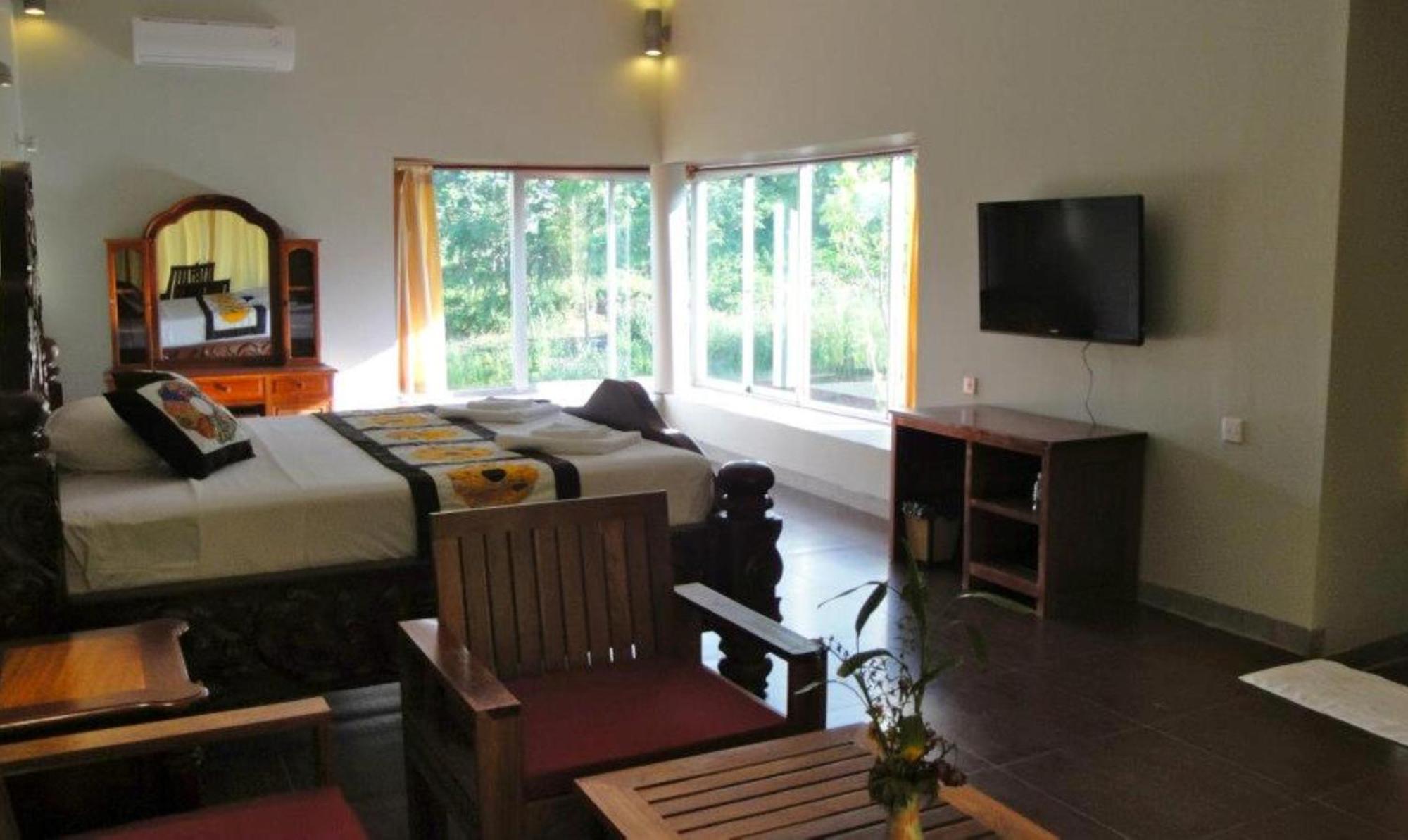 Memoria Palace & Resort Pailin Exterior photo