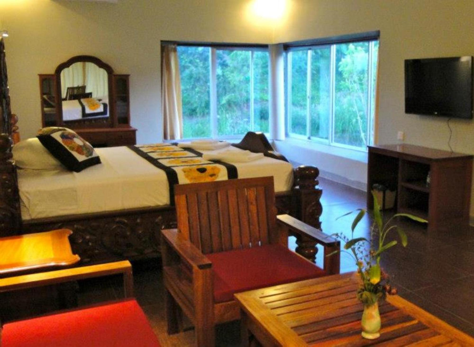 Memoria Palace & Resort Pailin Exterior photo