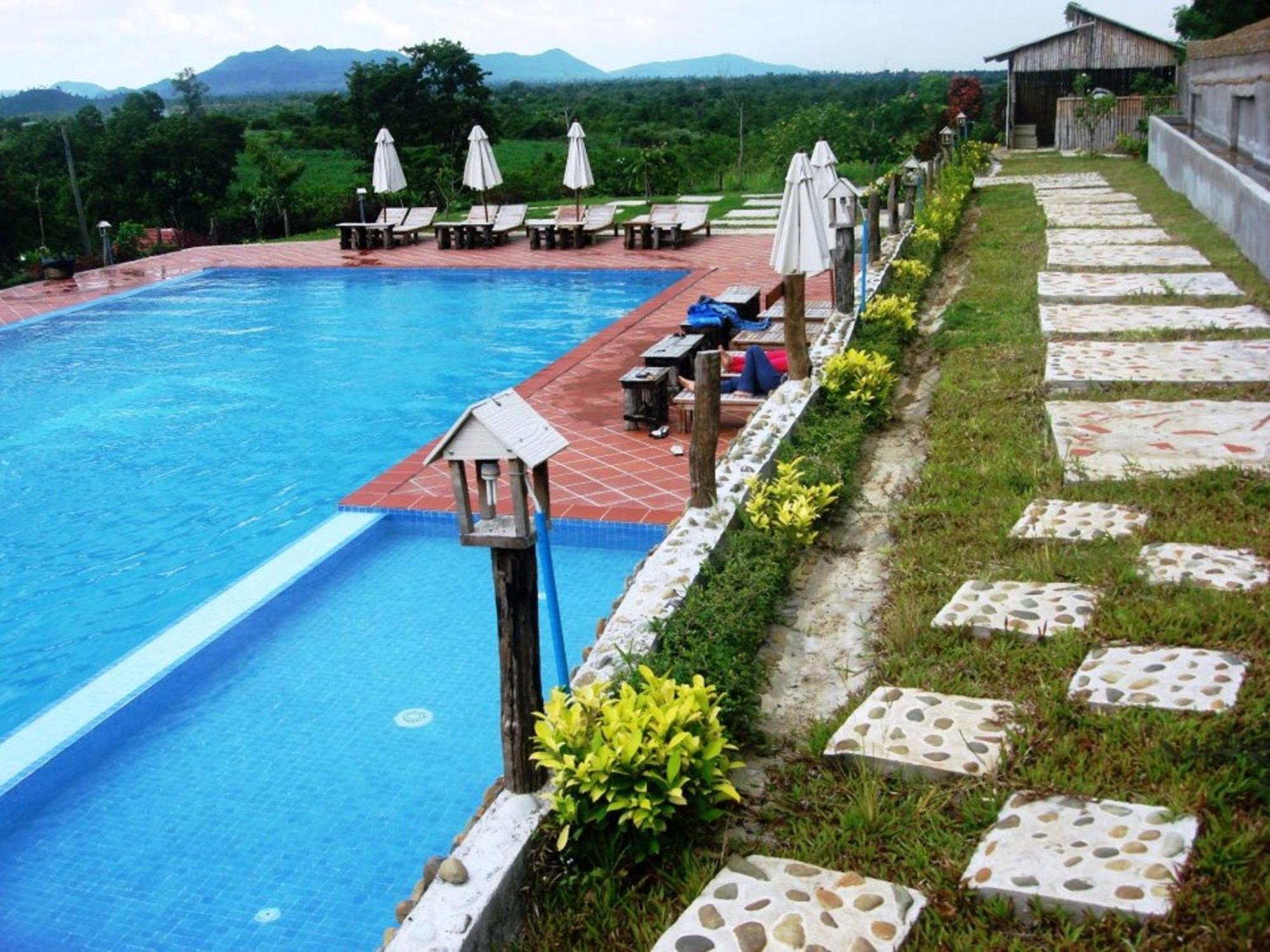 Memoria Palace & Resort Pailin Exterior photo
